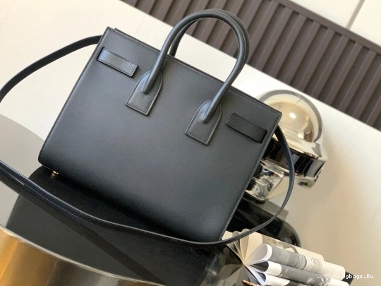 SAC JOUR SMOOTH IN YSL DE LEATHER BABY 0818